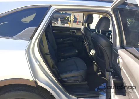 2021 Kia Sorento Sx z USA, uszkodzony, nr VIN 5XYRK4LF2MG030965